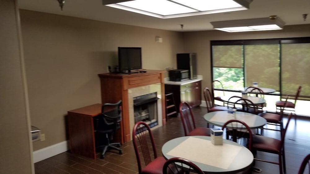 Quality Inn & Suites Canton, Ga Exterior photo